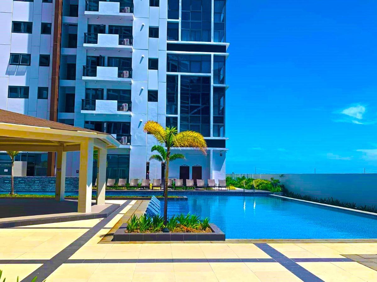 Mactan Newtown - New Modern Condo With Ocean View Lapu-Lapu City Exterior photo